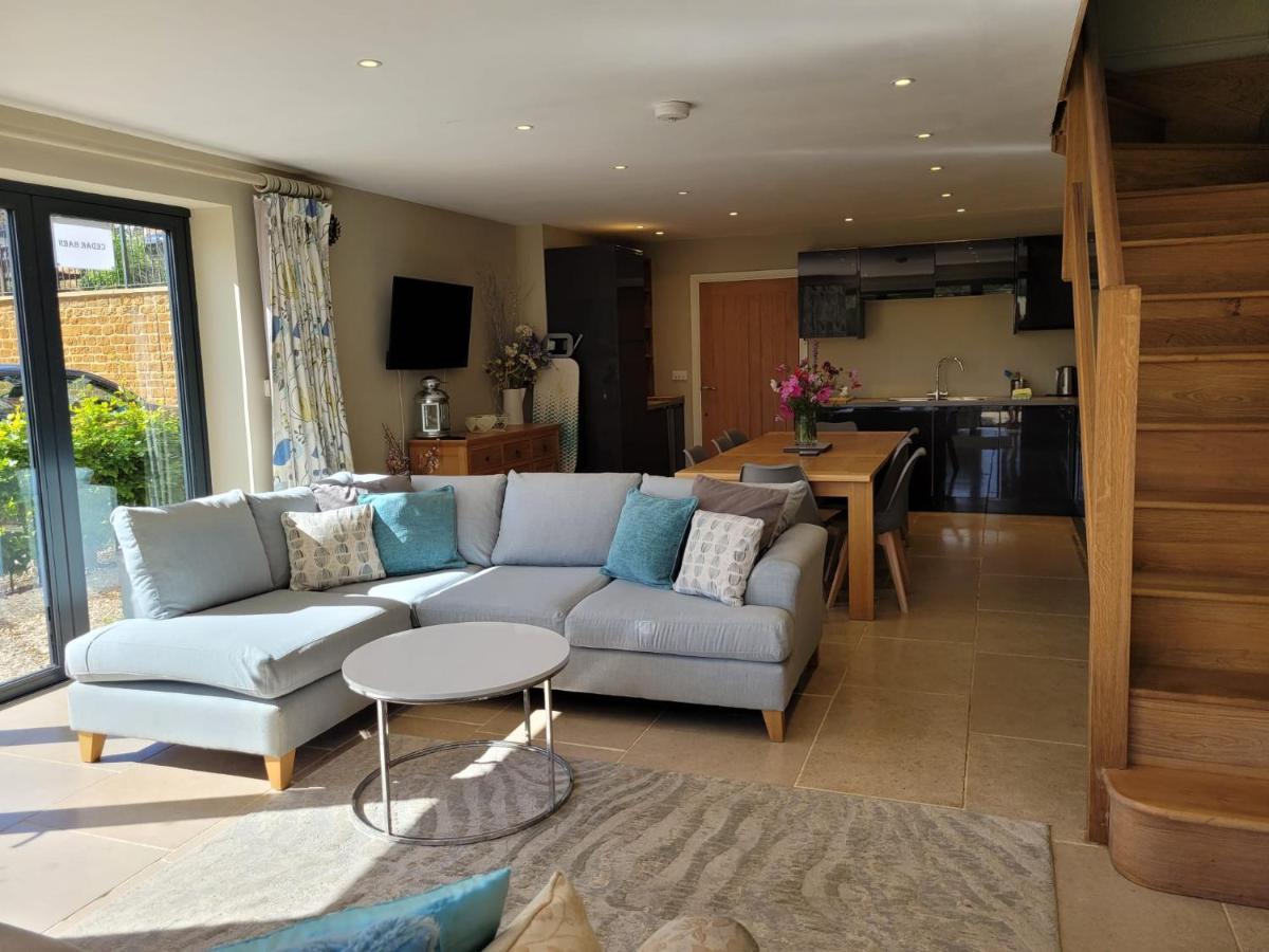Bay Tree Cottage Accommodation Farthingstone エクステリア 写真