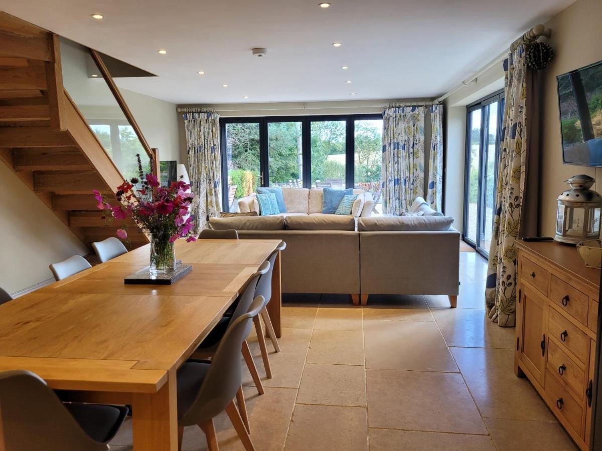 Bay Tree Cottage Accommodation Farthingstone エクステリア 写真