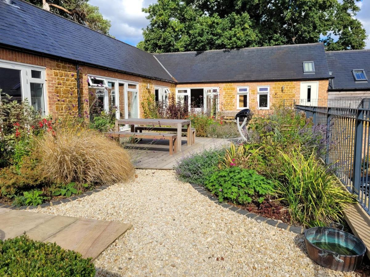 Bay Tree Cottage Accommodation Farthingstone エクステリア 写真