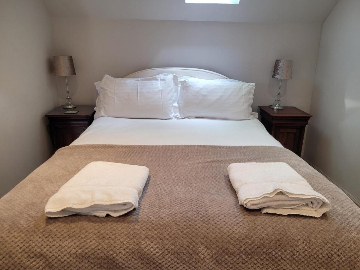Bay Tree Cottage Accommodation Farthingstone エクステリア 写真