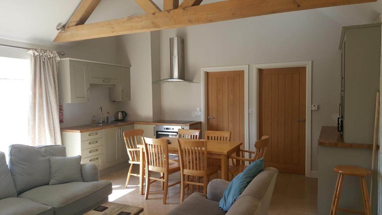 Bay Tree Cottage Accommodation Farthingstone エクステリア 写真