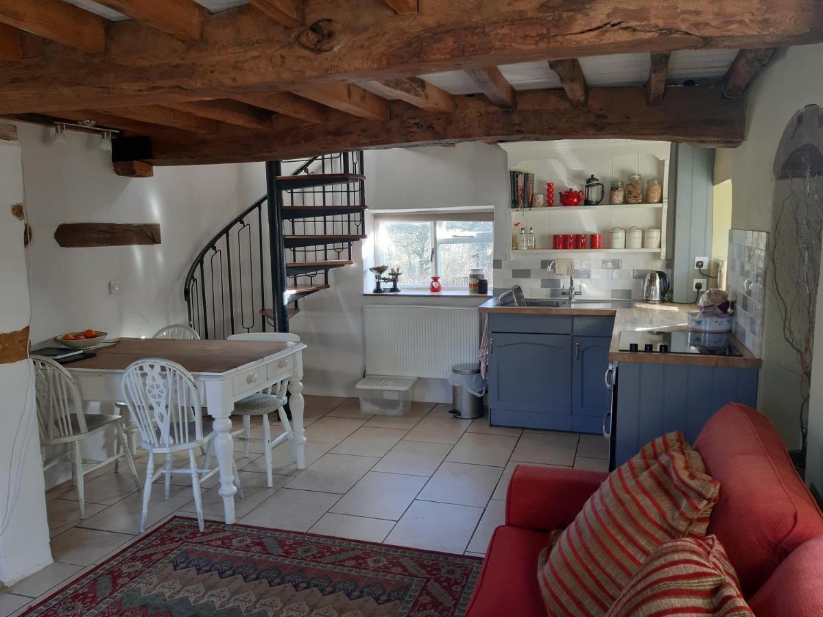 Bay Tree Cottage Accommodation Farthingstone エクステリア 写真